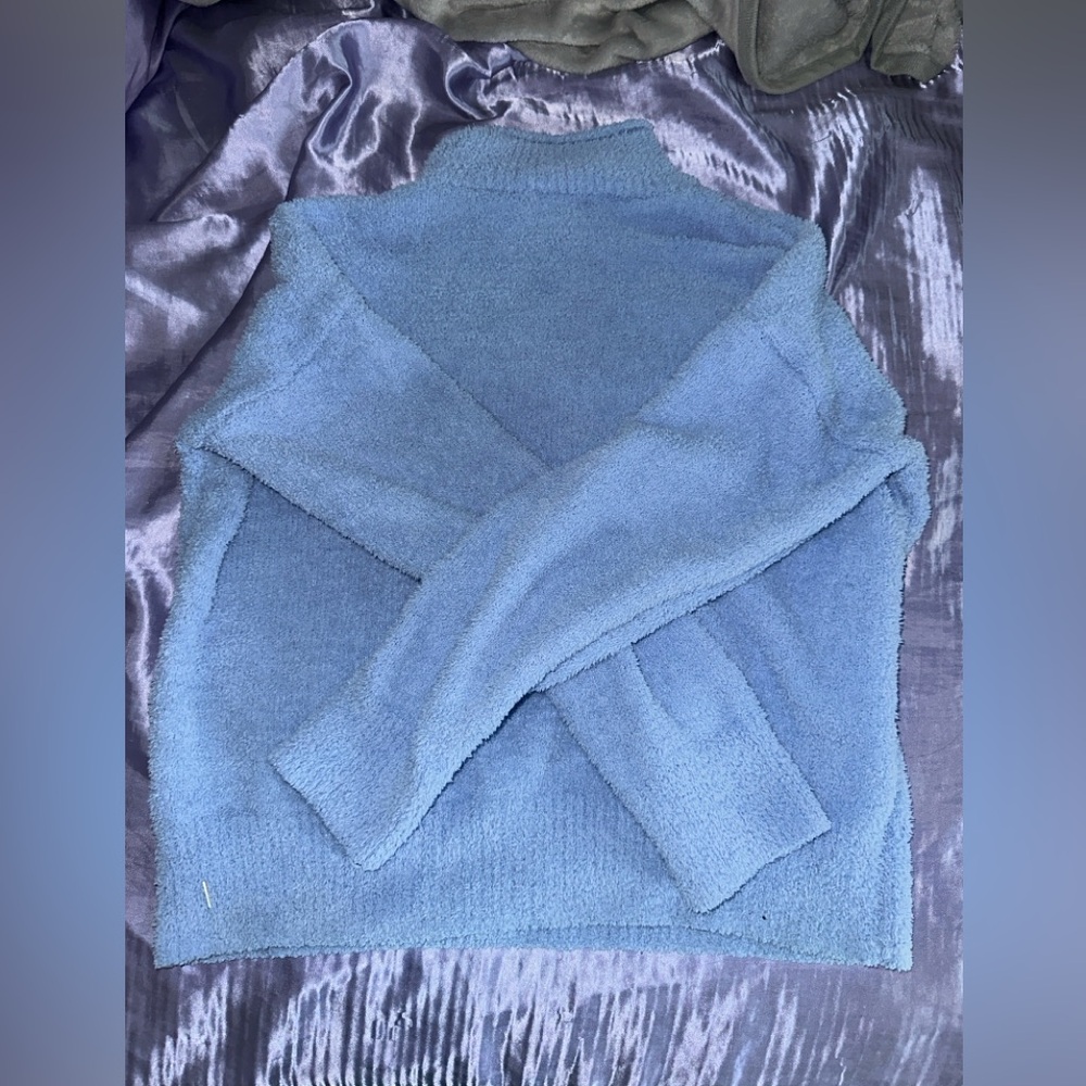 Sweater - Picture 3 of 3